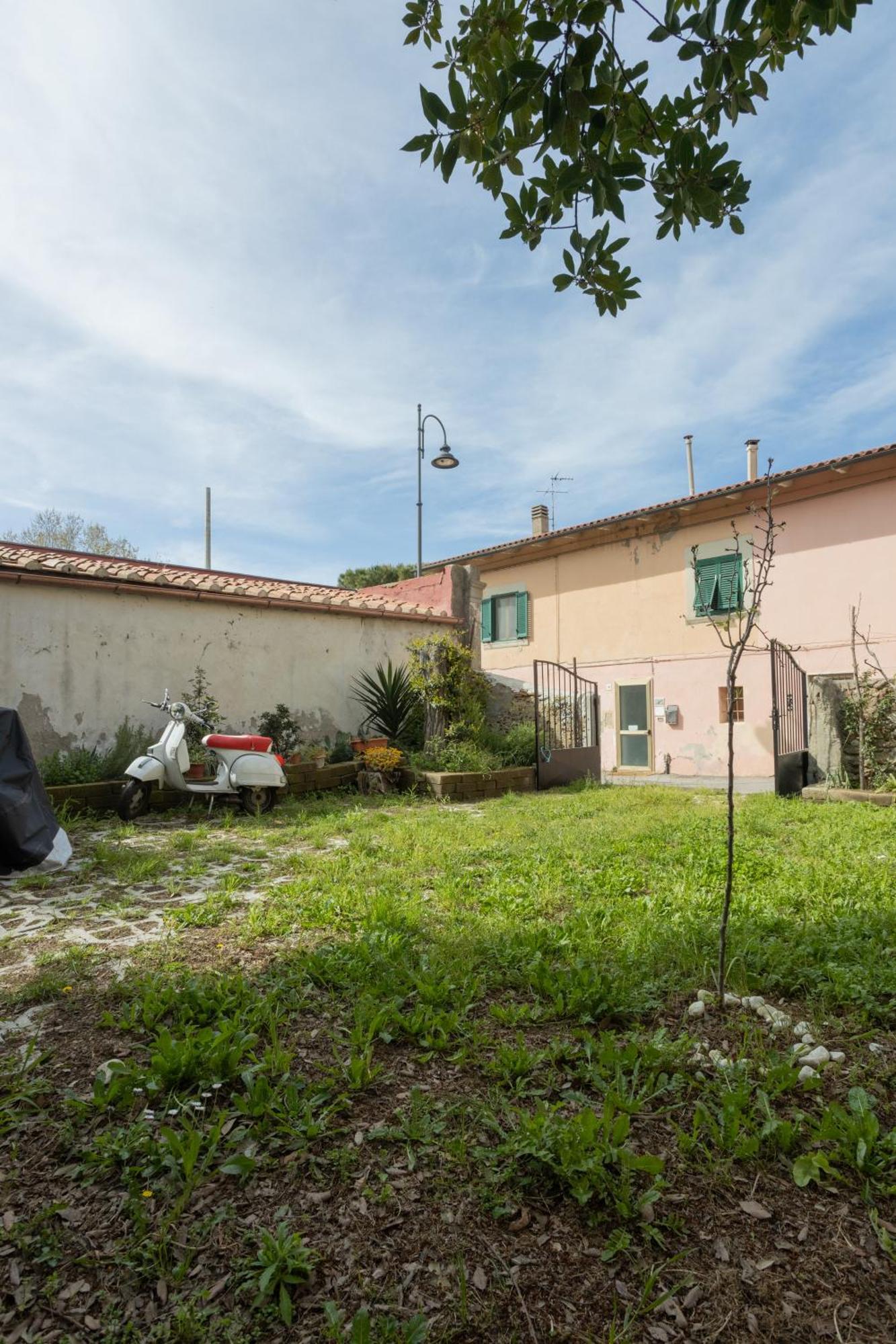 L'Originario Salviano Family Apartment Livorno Luaran gambar